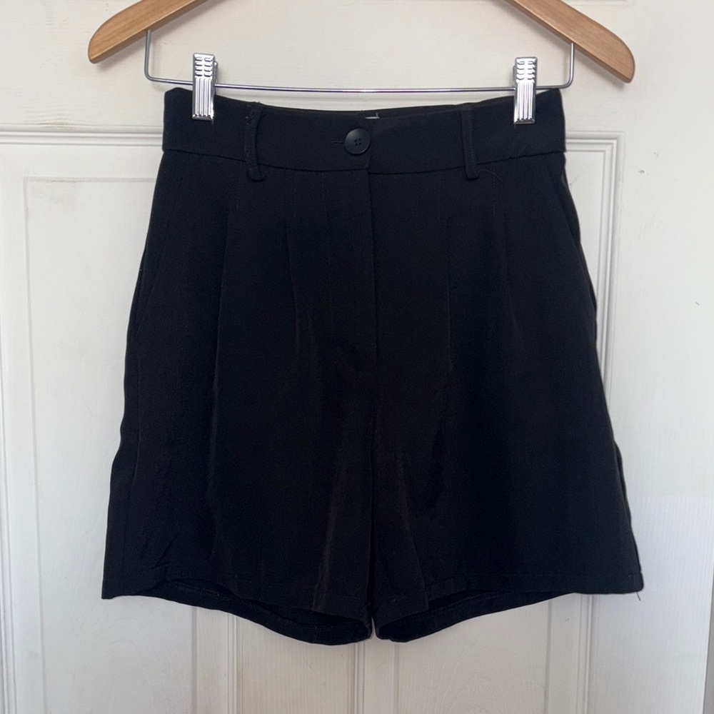 Princess Polly Kaitlyn Set Black Shorts Size 2 - Picture 2 of 5